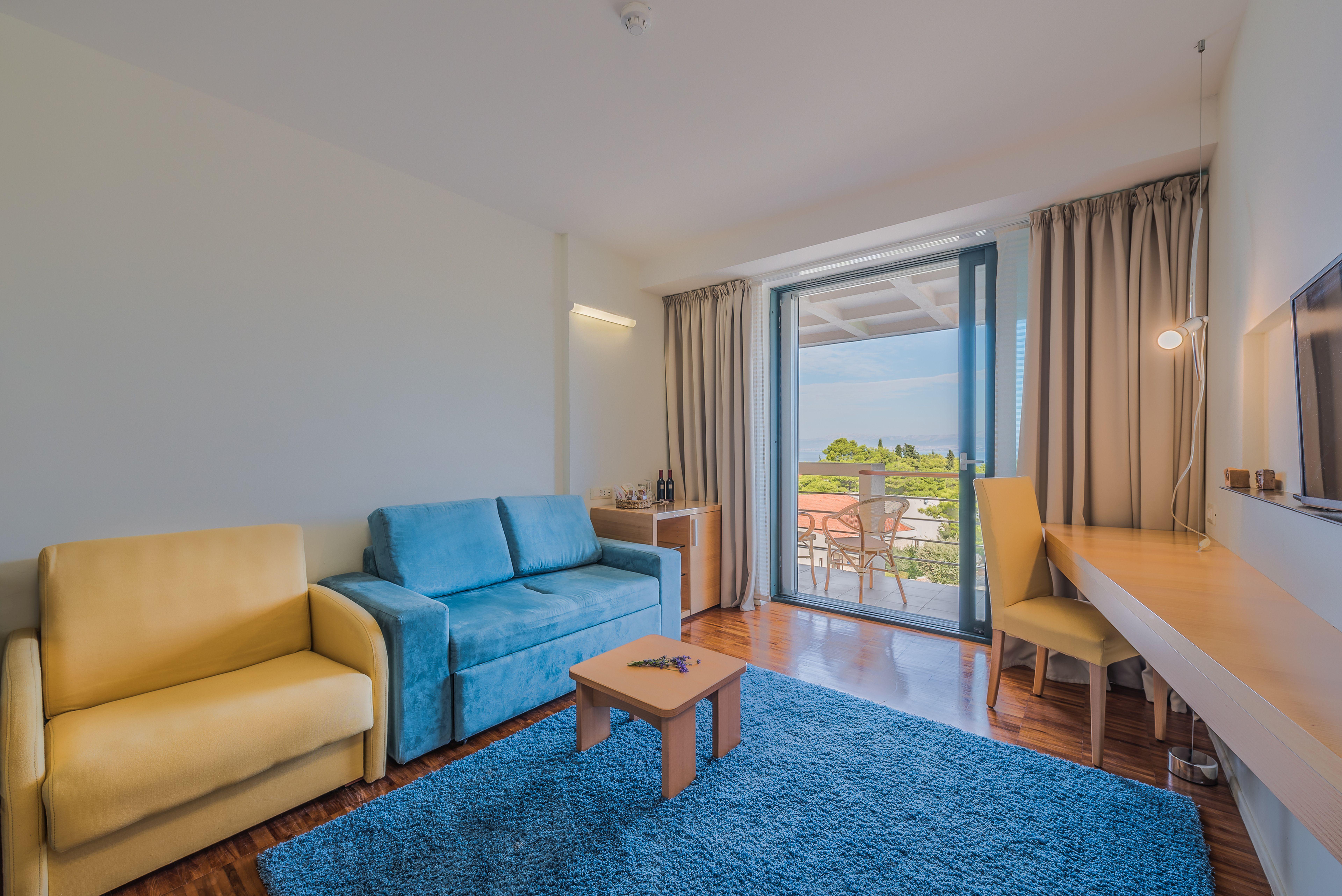 Aminess Vival Velaris Resort Supetar Exterior photo